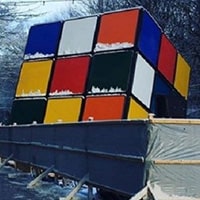 Самый большой кубик в России