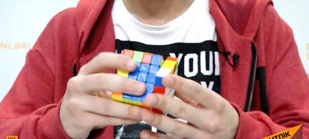 фотография - сборки кубика Рубика 5x5x5 спидкубером