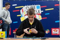 иллюстрация - сборка кубика 5х5х5 картинка - сборка кубика 5х5х5
