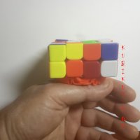 фотография - как держать кубик Рубика собирая его механически