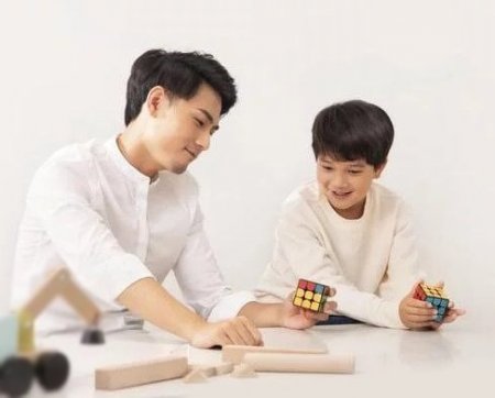 Иллюстраци - Умный кубик Рубика 3 на 3 от Xiaomi для детей и взрослых